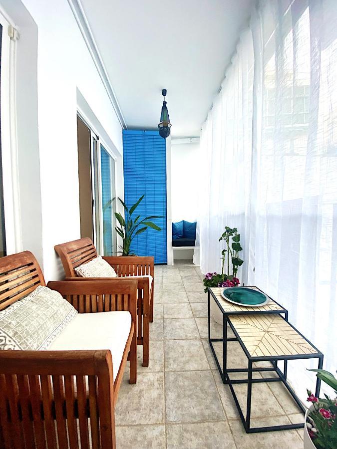 Abbott Apartment - 1 Min From The Beach - 100M2 - Sleeps 8 Sitges Esterno foto