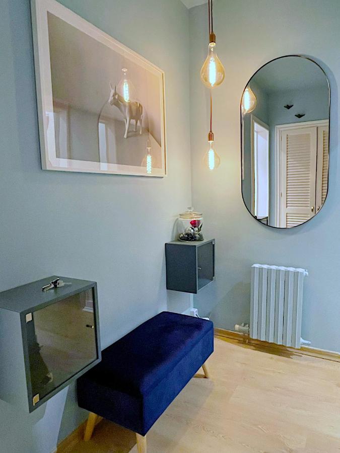Abbott Apartment - 1 Min From The Beach - 100M2 - Sleeps 8 Sitges Esterno foto